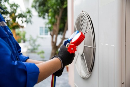 Les clauses essentielles d'un contrat d'entretien climatisation efficace